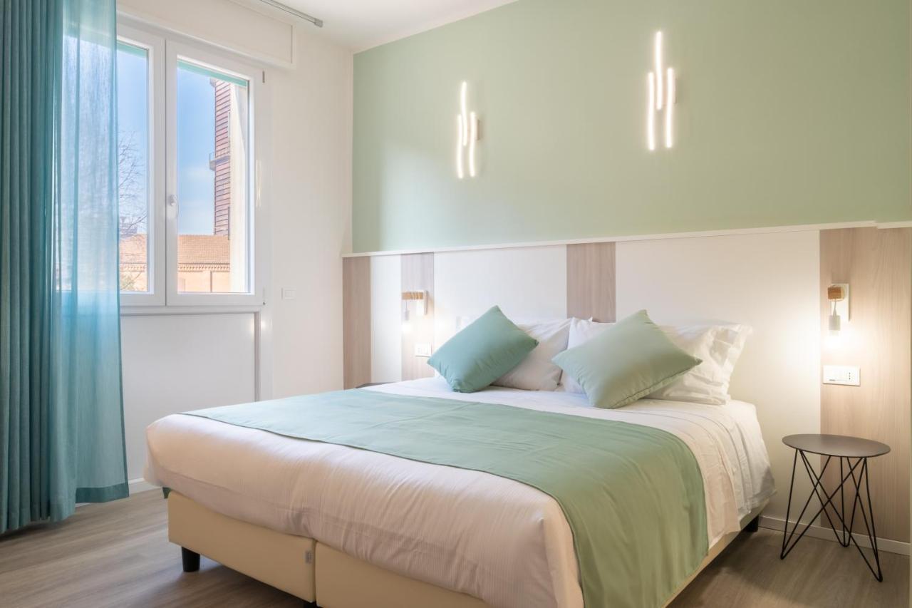 Torri & Portici Hotel โบโลญญา ภายนอก รูปภาพ
