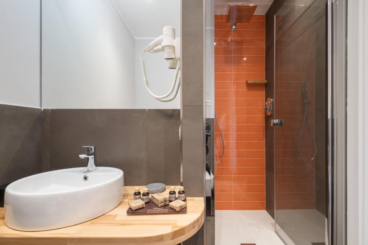 Torri & Portici Hotel โบโลญญา ภายนอก รูปภาพ