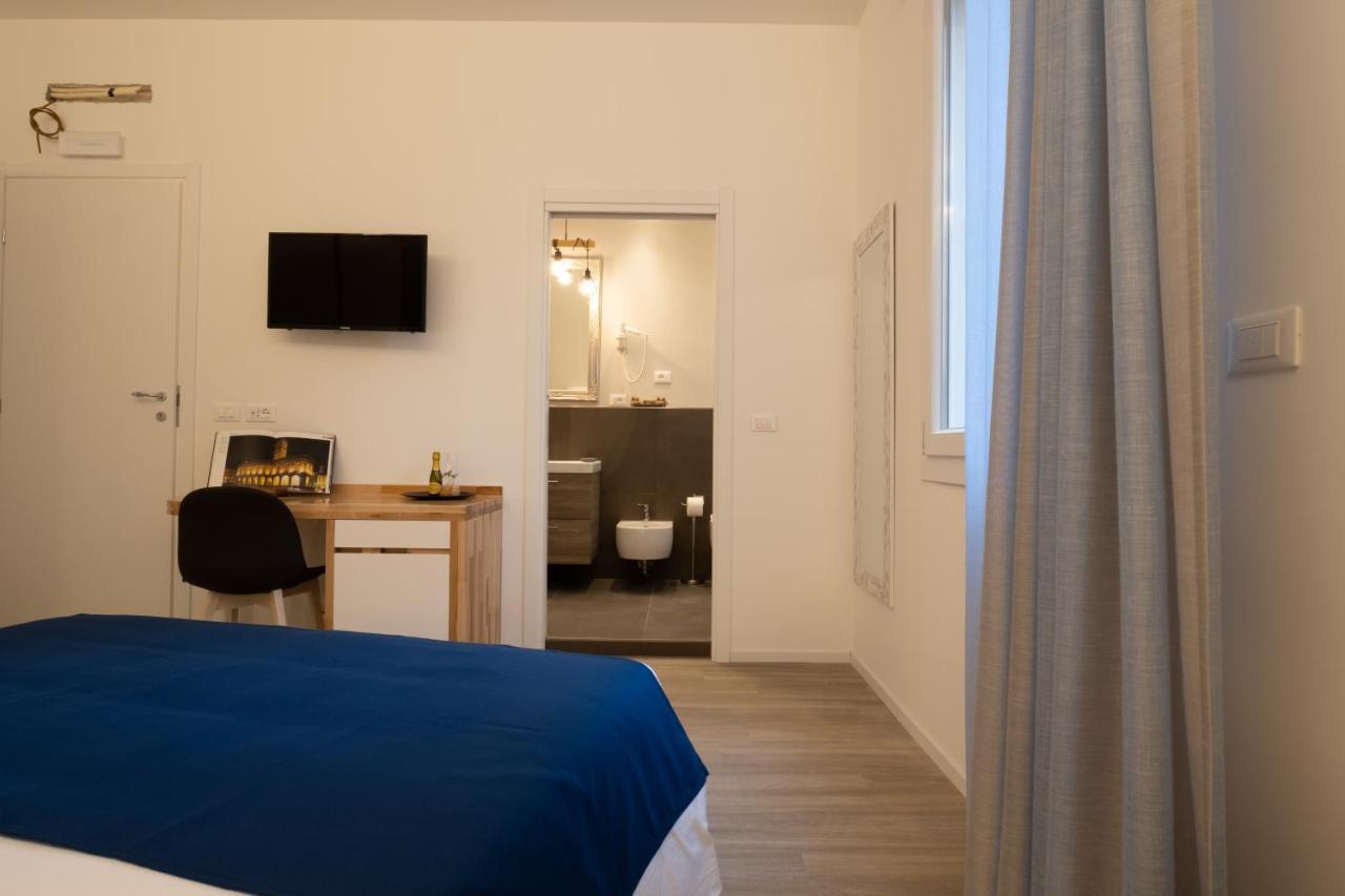 Torri & Portici Hotel โบโลญญา ภายนอก รูปภาพ